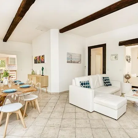 Villa Avec Piscine Dans Le Centre Saint-Tropez